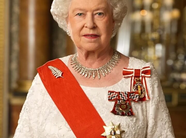 Graves of Royal Family Members –  Hw